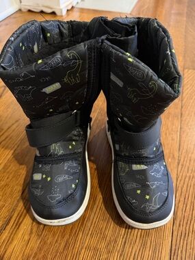 Kids Black Dino Winter Boots